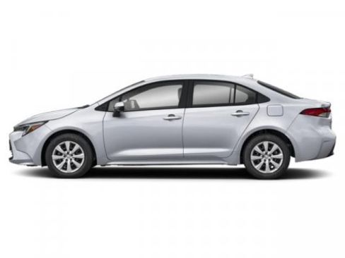 Used 2026 Toyota Corolla LE FWD image 3