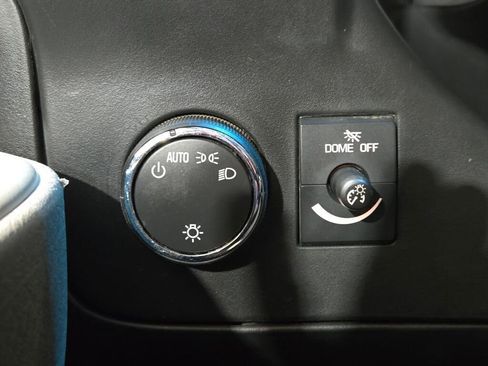 Used 2017 Chevrolet Express 3500 image 21