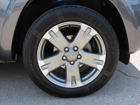 Used 2011 Toyota RAV4 Sport w/ Sport Extra Value Pkg AWD/4WD image 17