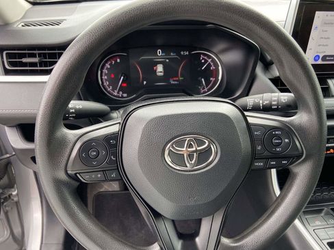 Used 2024 Toyota RAV4 XLE image 20