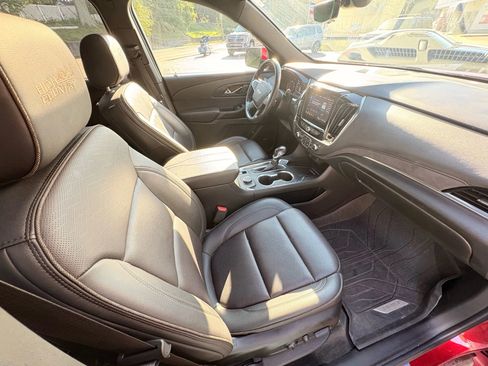 Used 2022 Chevrolet Traverse High Country w/ LPO, Floor Liner Package image 23