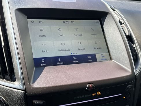 Used 2019 Ford Edge Titanium AWD/4WD image 14