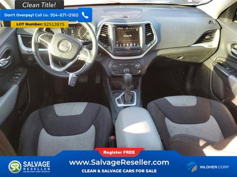 Used 2014 Jeep Cherokee Latitude w/ Comfort/Convenience Group image 11
