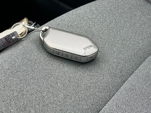 Used 2025 Kia K4 LXS image 21