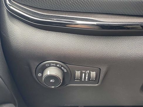New 2026 Jeep Compass Latitude AWD/4WD image 57