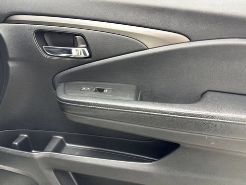 Used 2017 Honda Pilot EX-L image 43