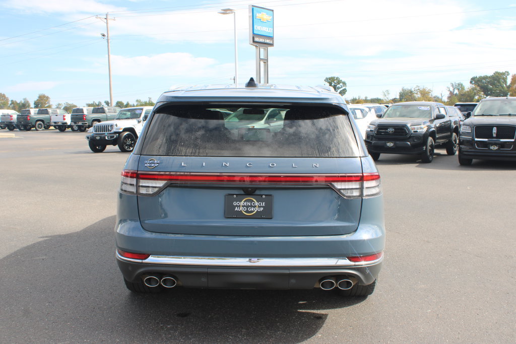 Used 2025 Lincoln Aviator Reserve w/ Luxury Package RWD image 8