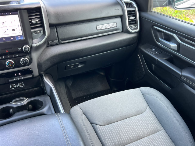Used 2023 RAM 1500 Big Horn AWD/4WD image 30