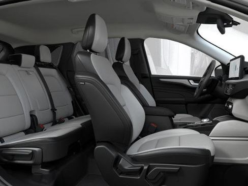 New 2025 Ford Escape SE image 35