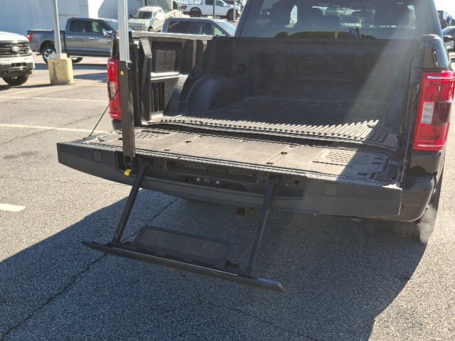 Used 2022 Ford F150 XL w/ STX Appearance Package RWD image 8