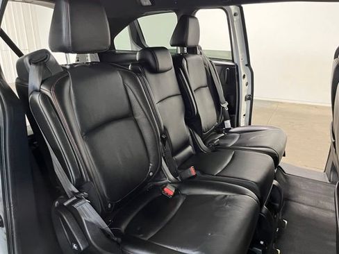 Used 2025 Honda Odyssey Sport-L image 13