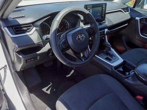 Certified 2021 Toyota RAV4 LE w/ Carpet Mat Package (TMS) AWD/4WD image 10