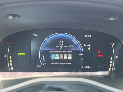 New 2026 Toyota Camry SE FWD image 18