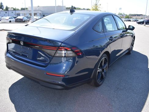 New 2026 Honda Accord SE image 9