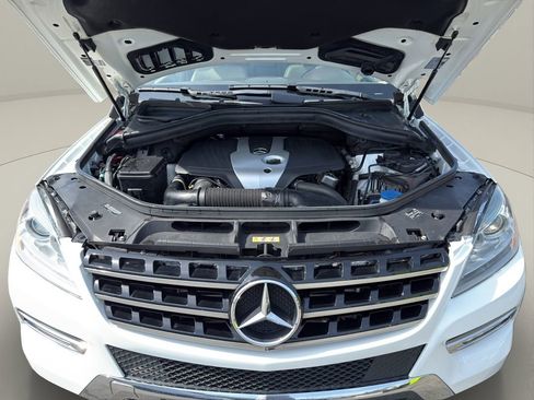 Used 2015 Mercedes-Benz ML 250 BlueTEC 4MATIC image 22