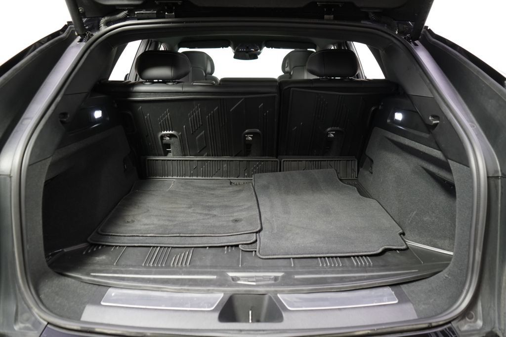 Certified 2024 Cadillac Lyriq Luxury w/ LPO, Floor Liner Package AWD/4WD image 19