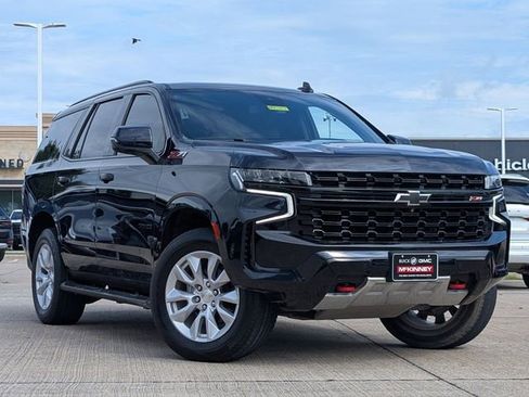 Used 2023 Chevrolet Tahoe Z71 w/ Luxury Package AWD/4WD image 29