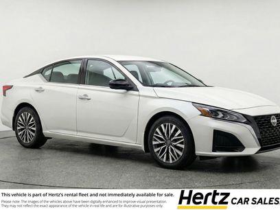 Used 2025 Nissan Altima 2.5 SV