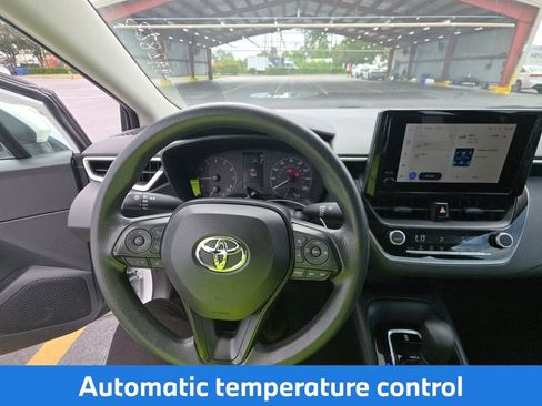 Used 2024 Toyota Corolla LE FWD image 11