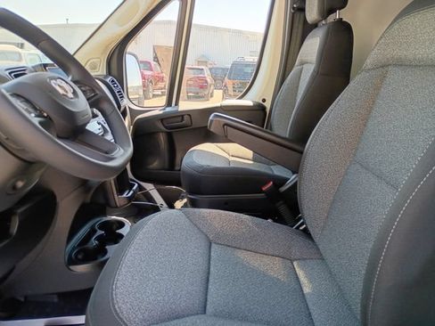New 2026 RAM ProMaster 2500 w/ Convenience Group FWD image 12