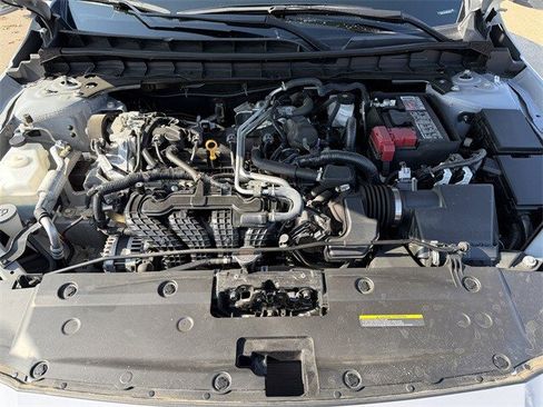 Used 2024 Nissan Altima 2.5 SR image 30