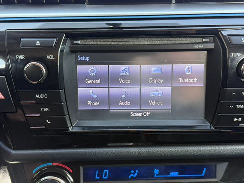 Used 2015 Toyota Corolla S FWD image 32