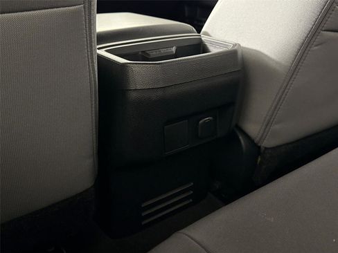 Certified 2025 Toyota Tacoma TRD Sport image 32