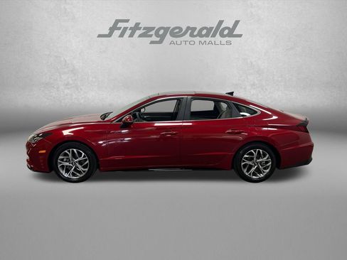 Used 2023 Hyundai Sonata SEL w/ Convenience Package FWD image 2