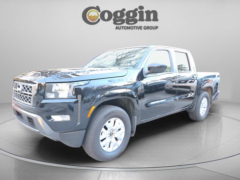 Certified 2024 Nissan Frontier SV w/ SV Convenience Package image 1