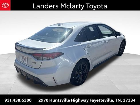 Used 2023 Toyota Corolla XSE FWD image 2