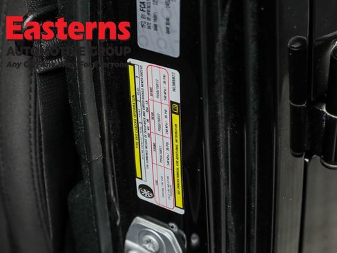 Used 2017 Jeep Wrangler Unlimited Sport w/ Quick Order Package 24S image 32