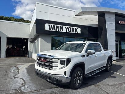 New 2026 GMC Sierra 1500 SLE w/ X31 Off-Road Package