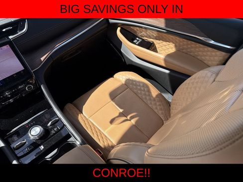 Used 2023 Jeep Grand Cherokee Summit w/ Adv Protech Group IV AWD/4WD image 27