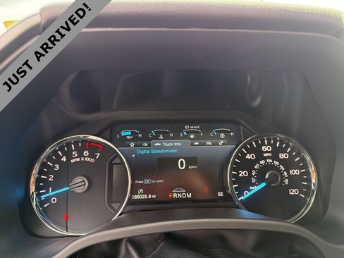 Used 2020 Ford F150 Platinum w/ Equipment Group 701A Luxury image 11