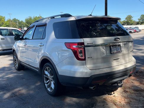 Used 2015 Ford Explorer XLT w/ Equipment Group 202B image 13