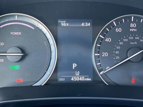 Used 2022 Lexus RX 450h AWD w/ Premium Package image 39