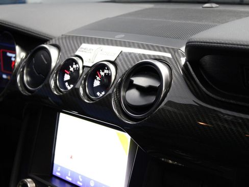 Used 2020 Ford Mustang Shelby GT500 w/ Technology Package image 29