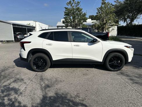 Certified 2024 Chevrolet Trax ACTIV w/ Sunroof Package FWD image 7
