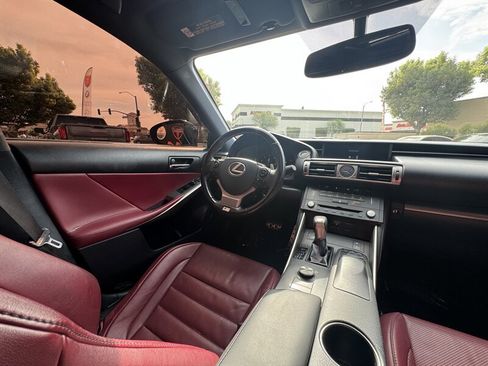 Used 2016 Lexus IS 350 RWD image 34