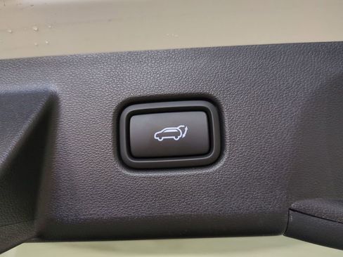 Certified 2025 Hyundai Tucson Limited AWD/4WD image 15