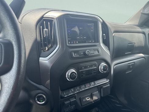 Used 2024 GMC Sierra 3500 Pro w/ Convenience Package AWD/4WD image 15
