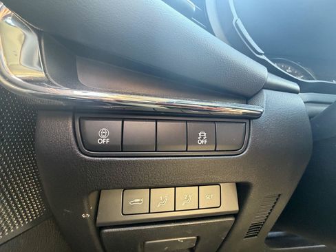 Used 2022 MAZDA MAZDA3 s FWD image 13