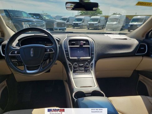 Used 2020 Lincoln Nautilus Reserve w/ Cargo Utility Package FWD image 8