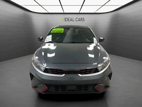 Used 2023 Kia Forte GT-Line w/ GT-Line Technology Package FWD image 2