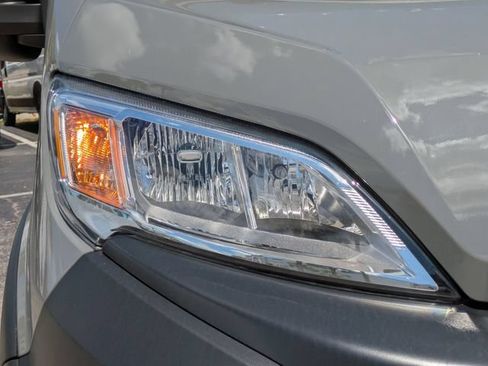 New 2026 RAM ProMaster 3500 w/ Convenience Group FWD image 8