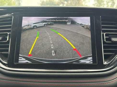 Used 2025 Dodge Durango GT w/ Blacktop Package RWD image 33