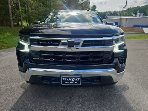 Used 2024 Chevrolet Silverado 1500 LT w/ Z71 Off-Road Package AWD/4WD image 8
