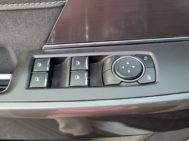 Used 2023 Ford F150 Lariat w/ Equipment Group 502A High AWD/4WD image 17