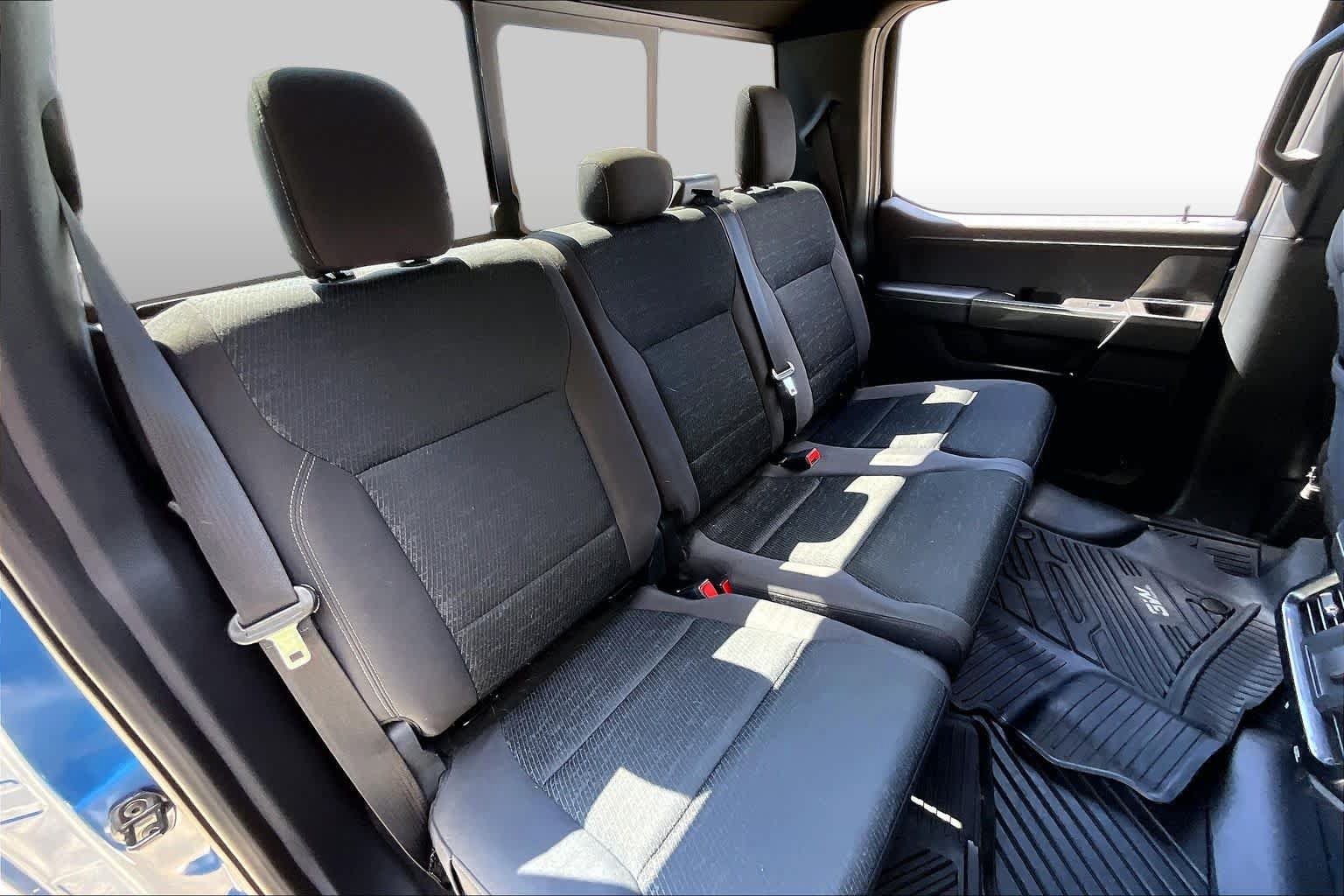 Used 2022 Ford F150 XLT w/ Equipment Group 302A High RWD image 18
