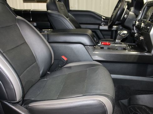 Used 2018 Ford F150 Raptor w/ Equipment Group 802A Luxury image 57